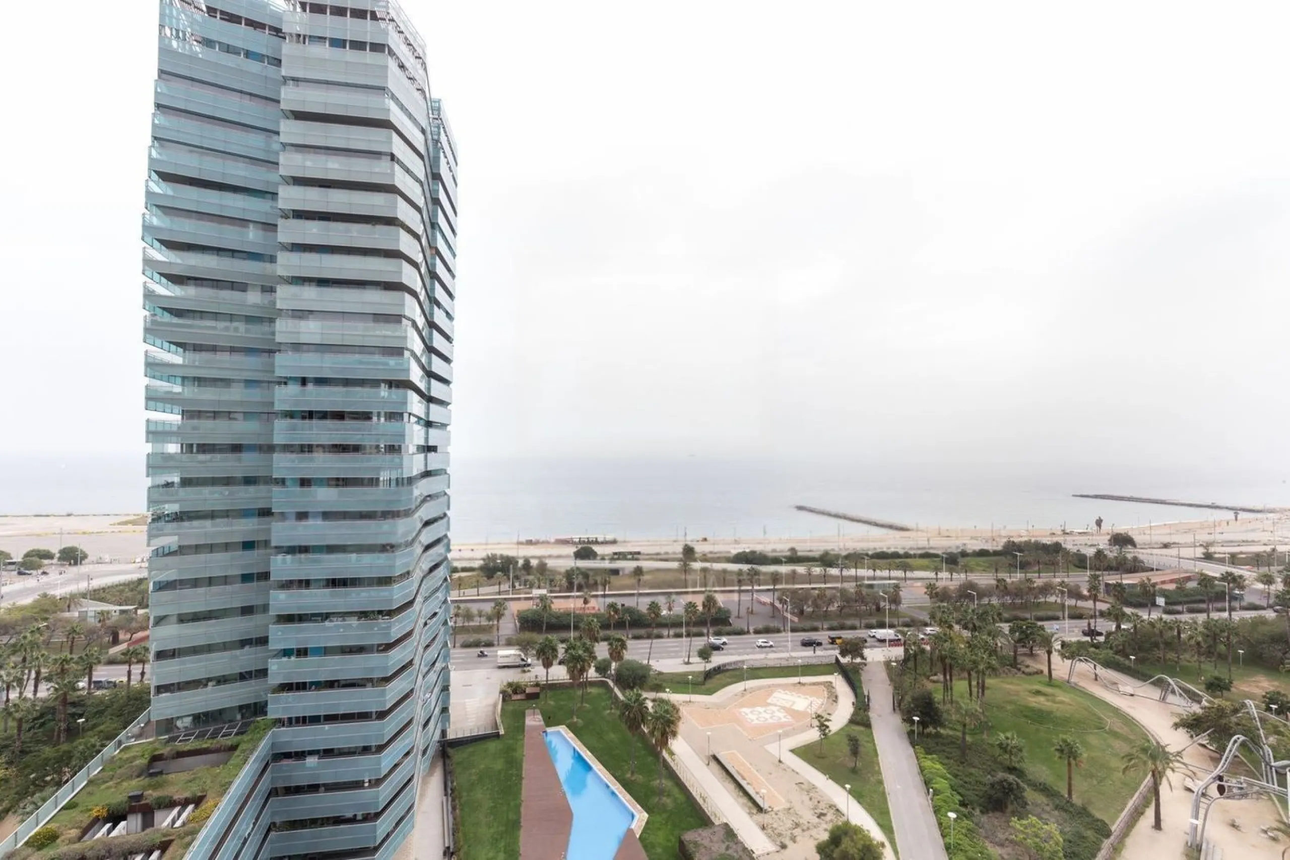 Exclusive apartment with large terrace and sea views in Diagonal Mar, Barcelona