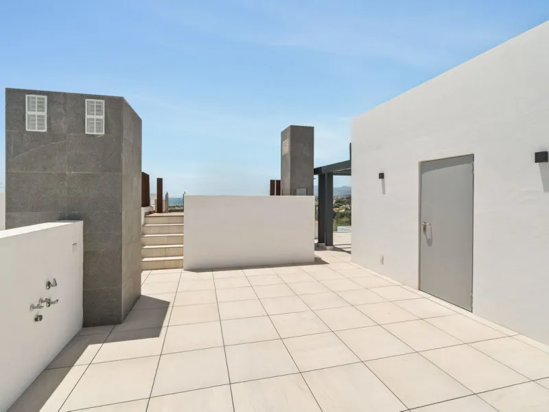 Immerse Yourself in a Unique Lifestyle on the Costa del Sol.