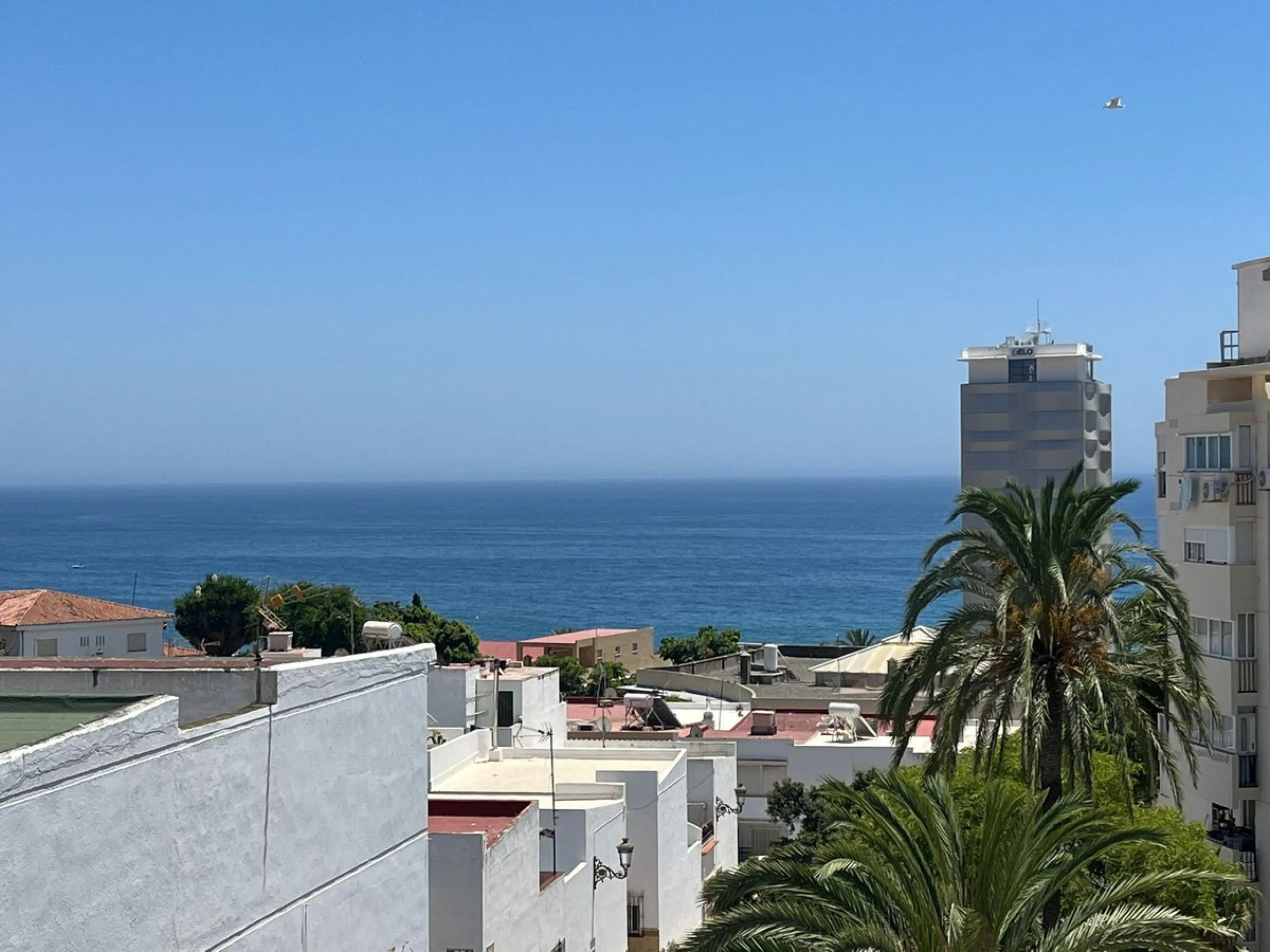 Middle Floor Apartment, Estepona, Costa del Sol.