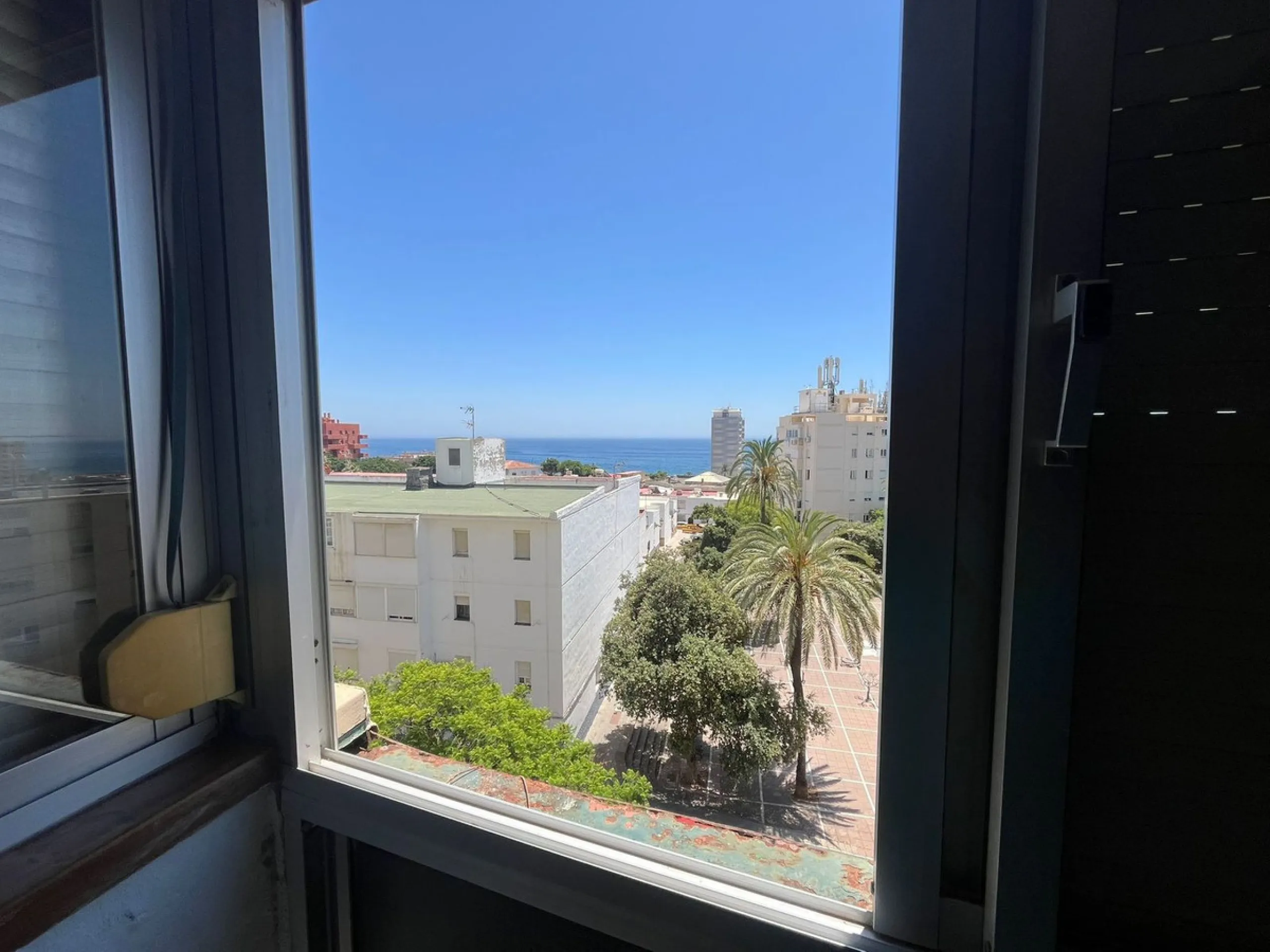 Middle Floor Apartment, Estepona, Costa del Sol.