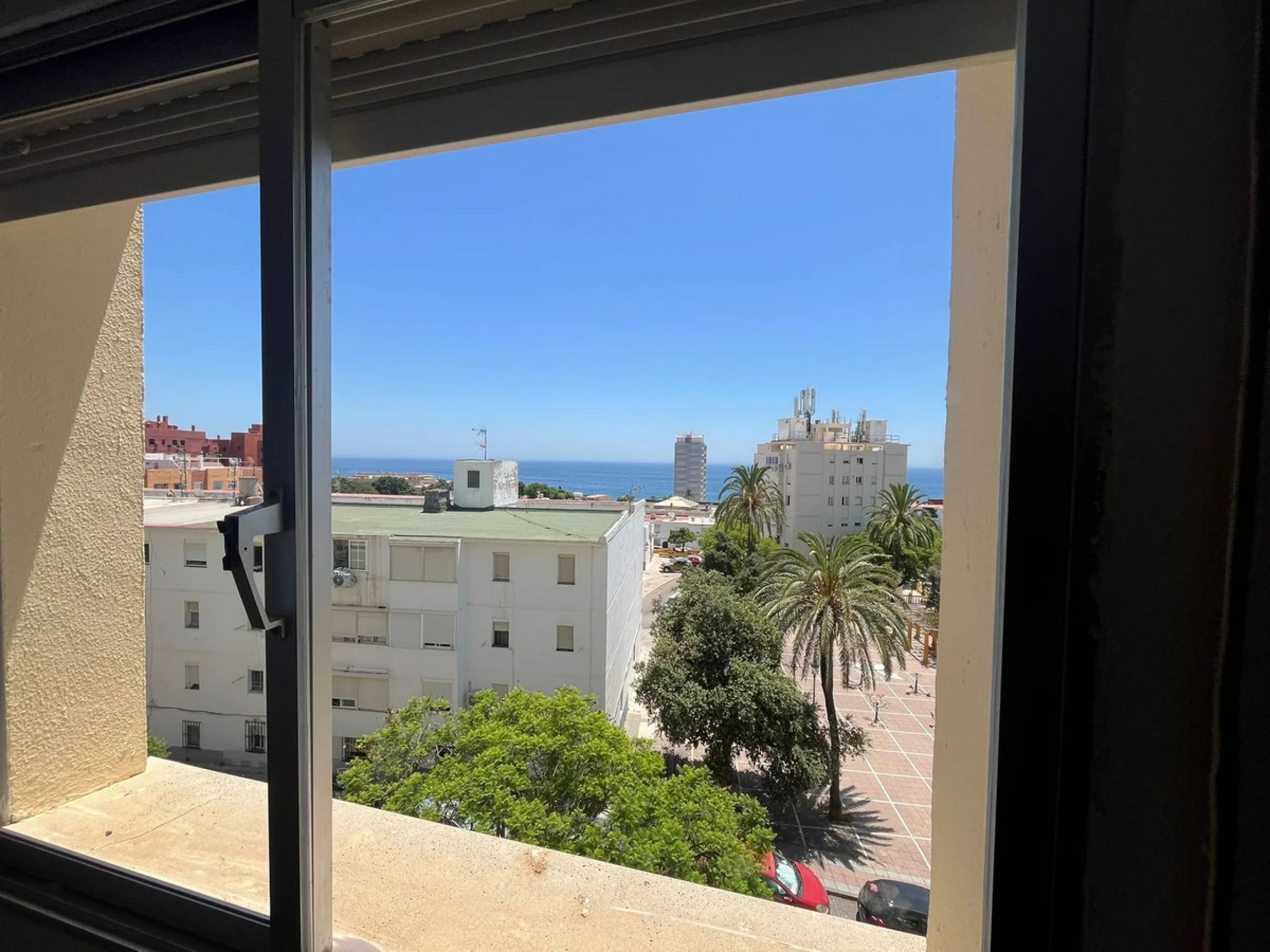 Middle Floor Apartment, Estepona, Costa del Sol.