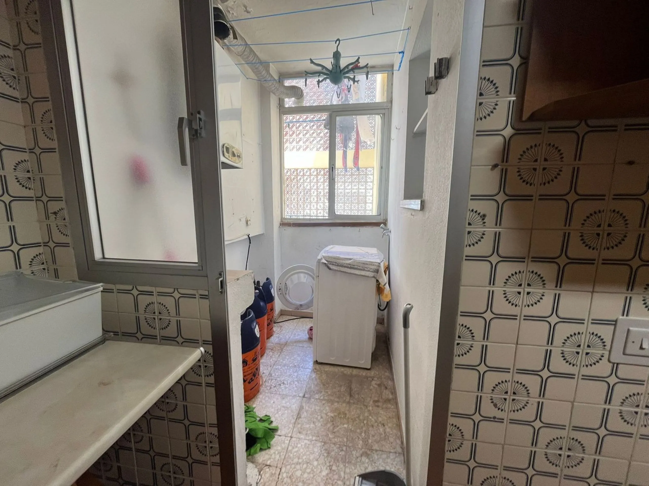 Middle Floor Apartment, Estepona, Costa del Sol.