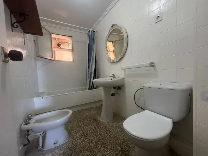 Middle Floor Apartment, Estepona, Costa del Sol.