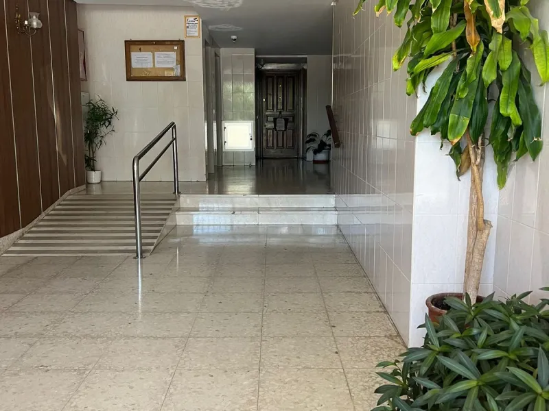Middle Floor Apartment, Estepona, Costa del Sol.