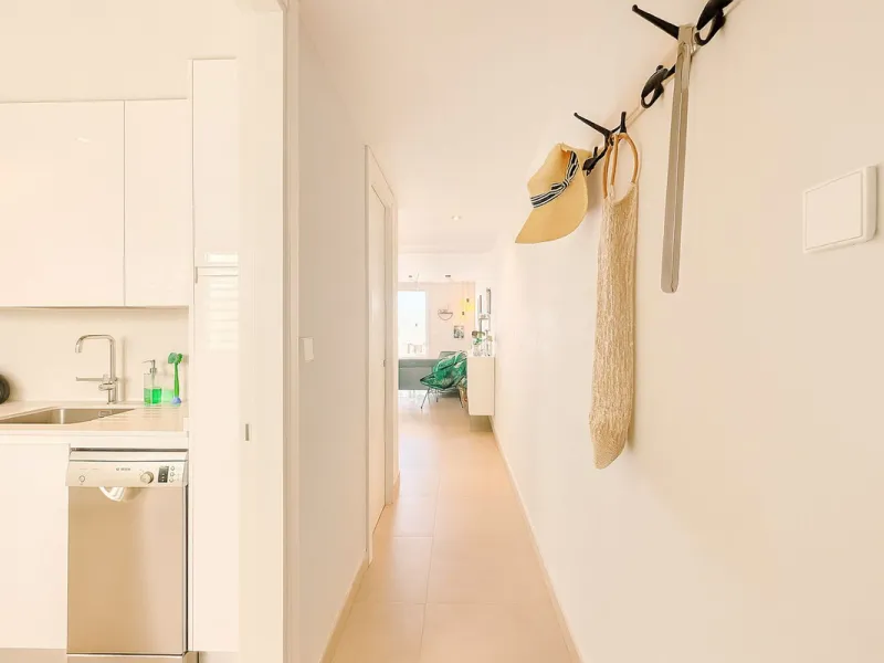 The apartment does not have a tourist license and the owner's association does not allow it.