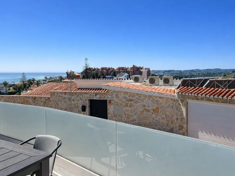 The apartment does not have a tourist license and the owner's association does not allow it.