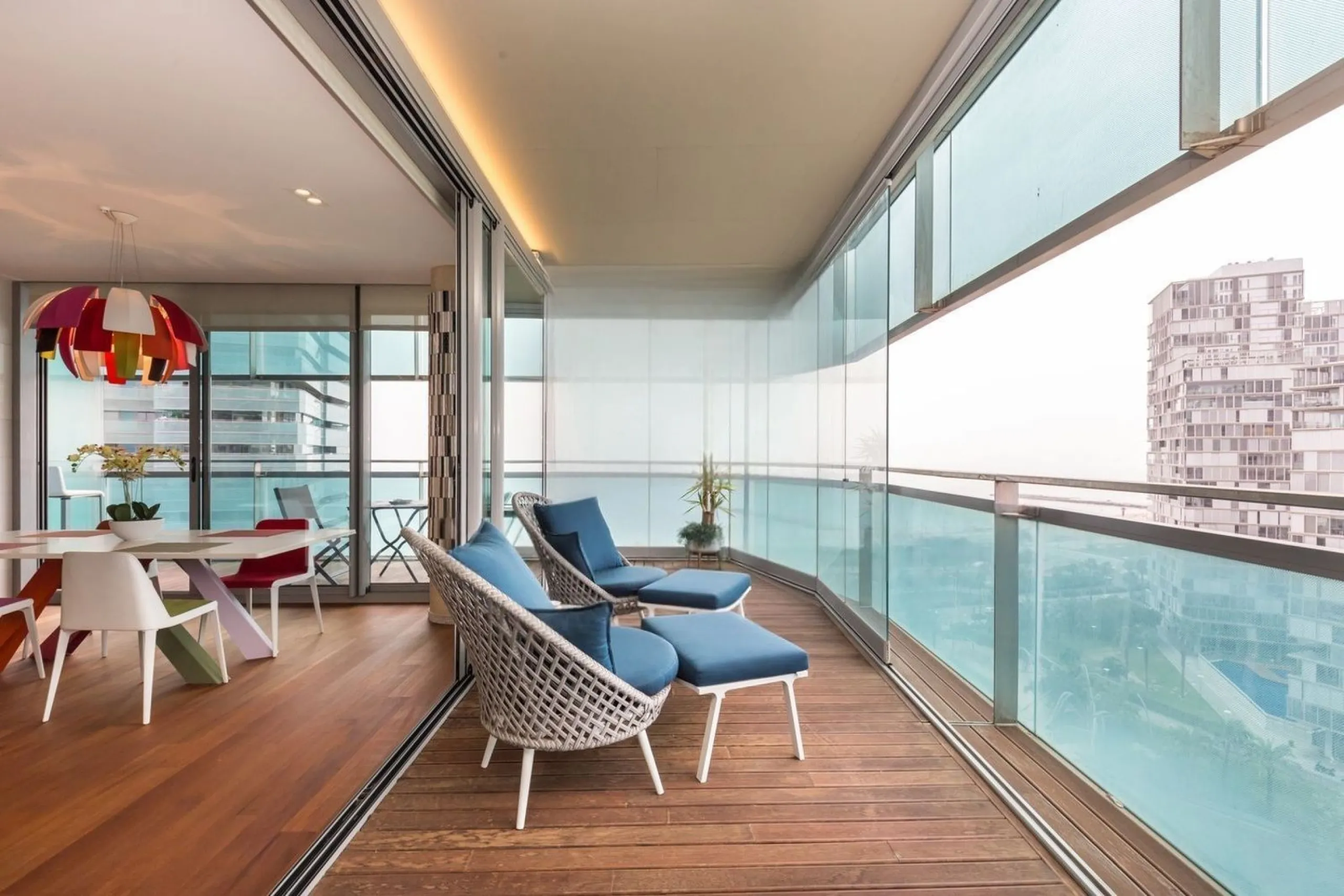 Exclusive apartment with large terrace and sea views in Diagonal Mar, Barcelona