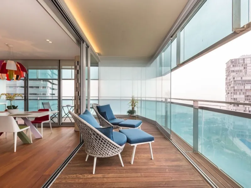 Exclusive apartment with large terrace and sea views in Diagonal Mar, Barcelona