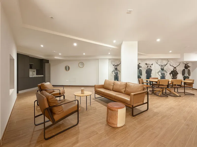 The apartment does not have a tourist license and the owner's association does not allow it.