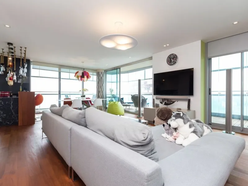 Exclusive apartment with large terrace and sea views in Diagonal Mar, Barcelona