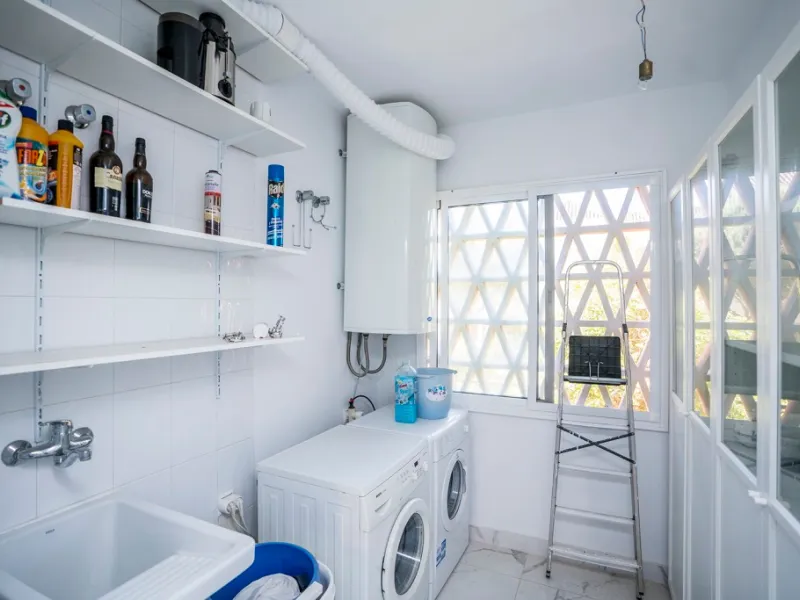 Apartment - Ground Floor Apartment в продаже в Marbella, Málaga. В доме 3 спален и 2 ванных комнат. Площадь дома 111 м². Площадь участка 105 м²