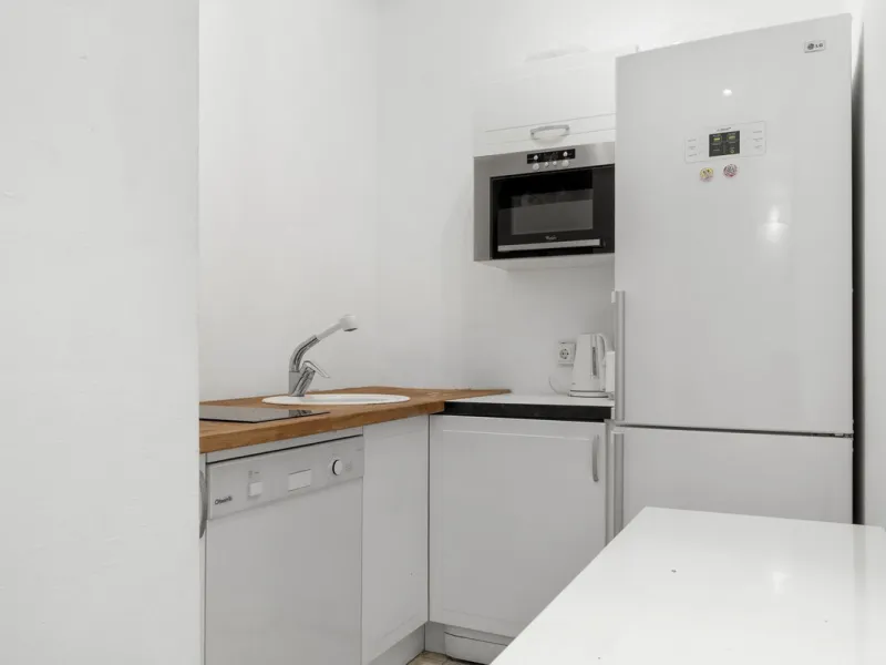 Apartment - Middle Floor Apartment в продаже в Marbella, Málaga. В доме 2 спален и 1 ванных комнат. Площадь дома 102 м²