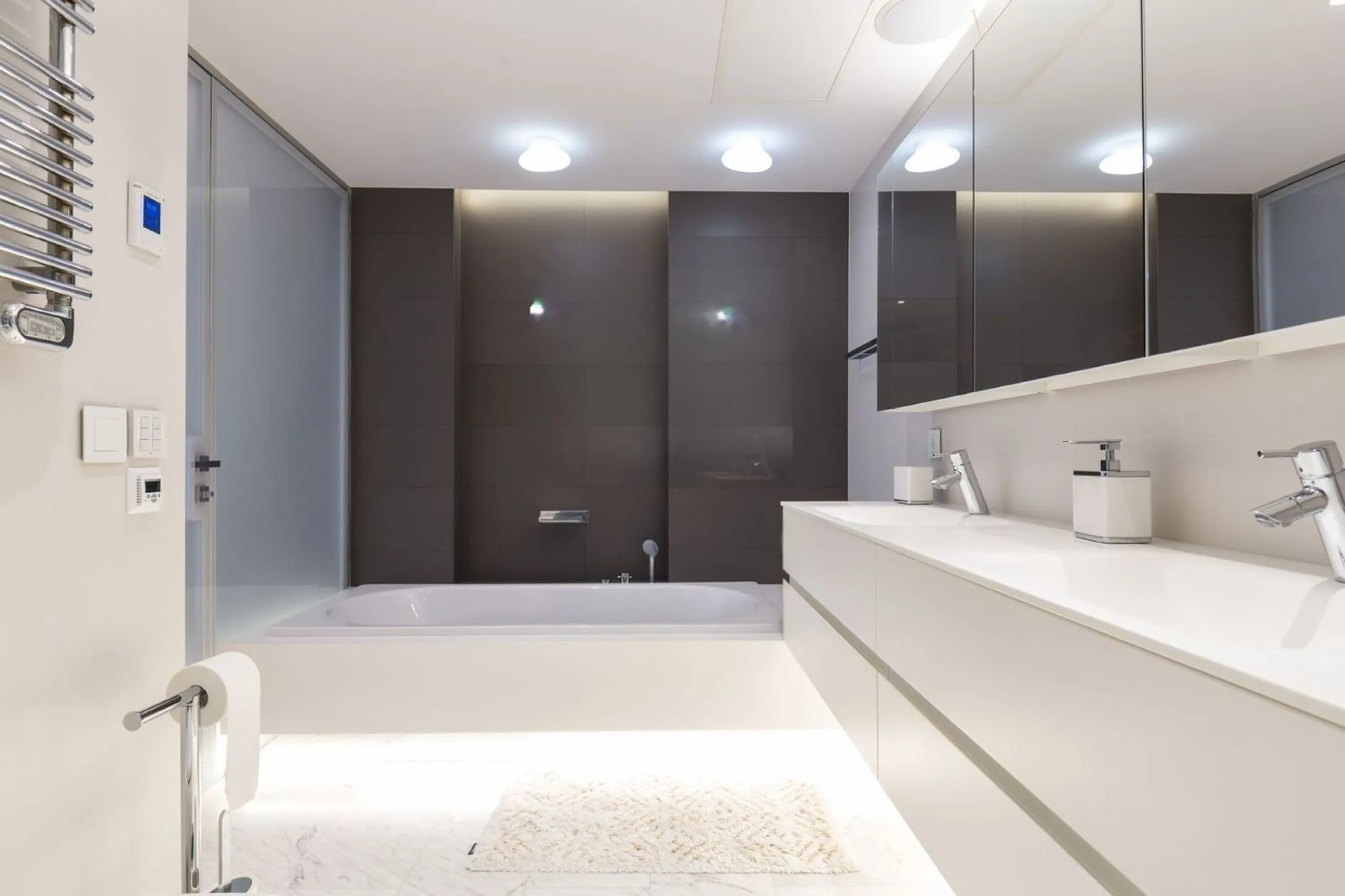 Exclusive apartment with large terrace and sea views in Diagonal Mar, Barcelona