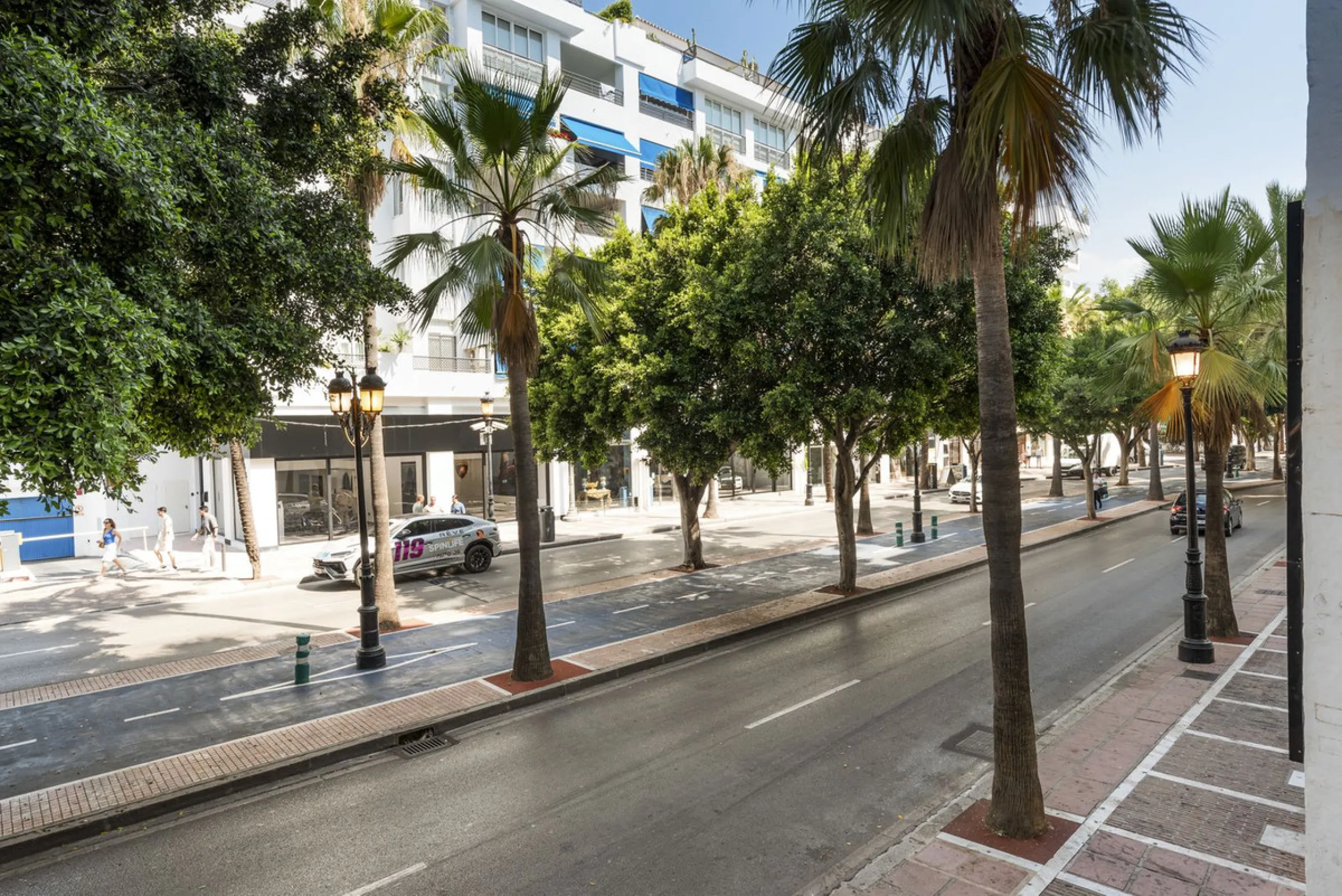 Apartment - Middle Floor Apartment в продаже в Marbella, Málaga. В доме 2 спален и 1 ванных комнат. Площадь дома 102 м²