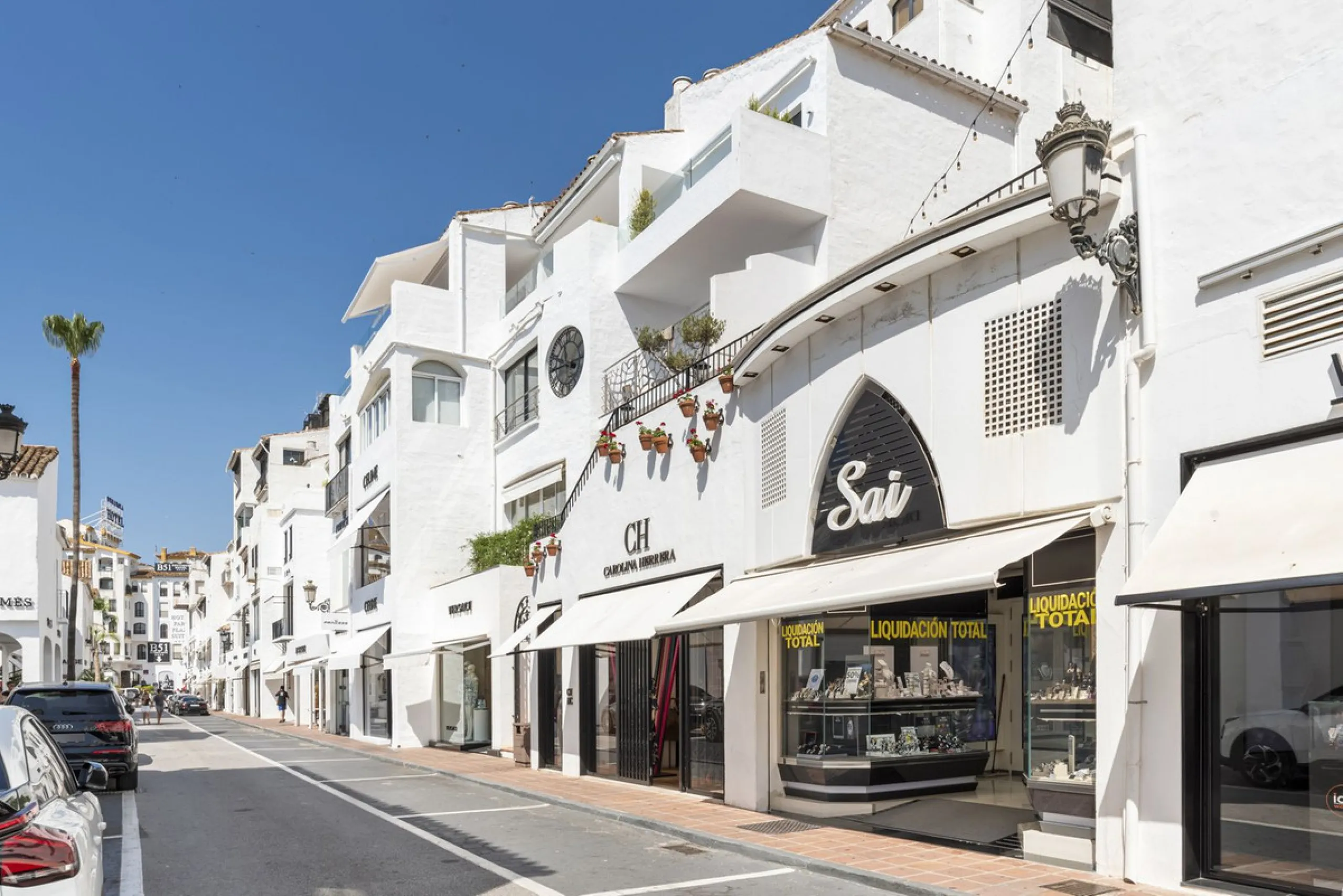 Apartment - Middle Floor Apartment в продаже в Marbella, Málaga. В доме 2 спален и 1 ванных комнат. Площадь дома 102 м²