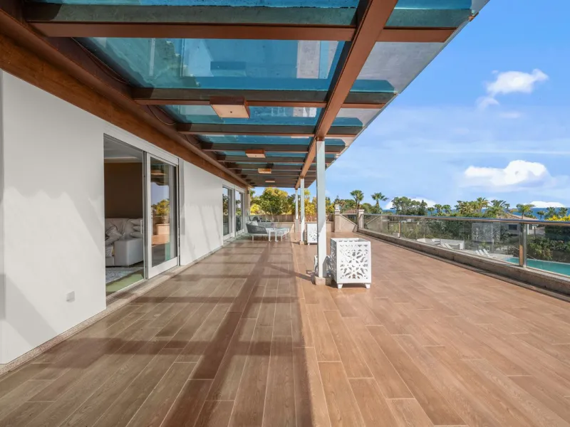 Spectacular 8-Bedroom Villa in Bahia de Marbella, Los Monteros