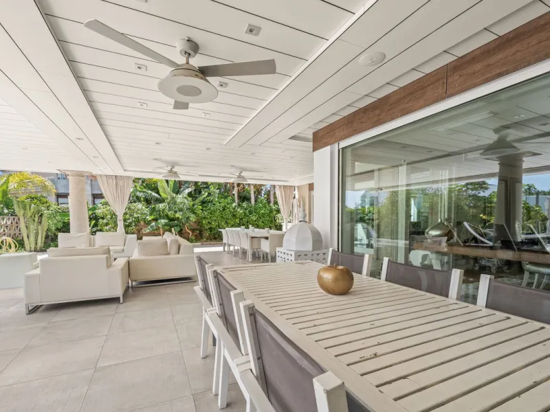 Spectacular 8-Bedroom Villa in Bahia de Marbella, Los Monteros