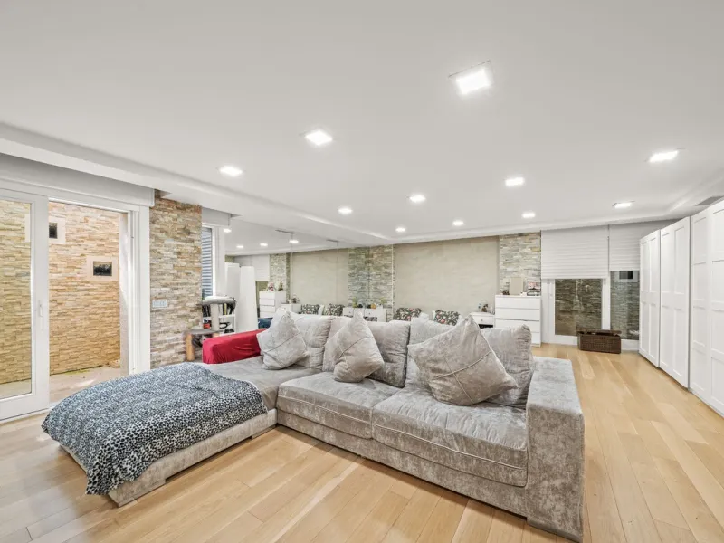 Spectacular 8-Bedroom Villa in Bahia de Marbella, Los Monteros