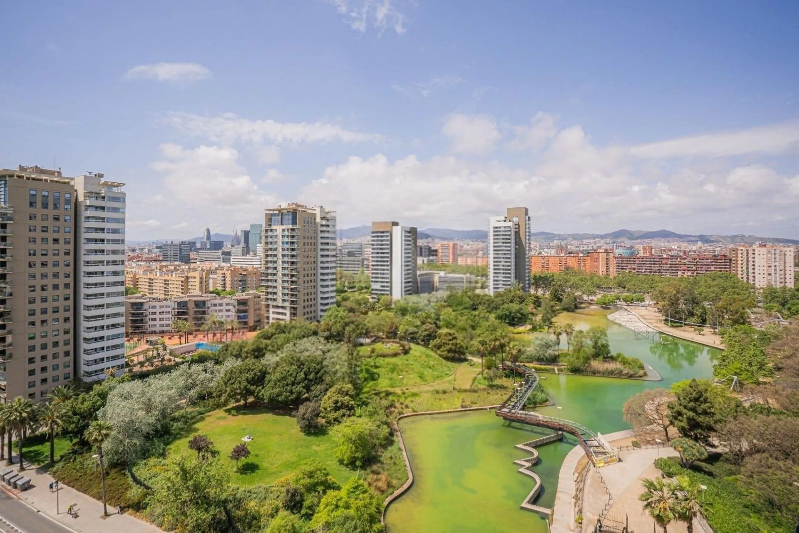 Exclusive bright apartment near the sea in Diagonal Mar, Barcelona