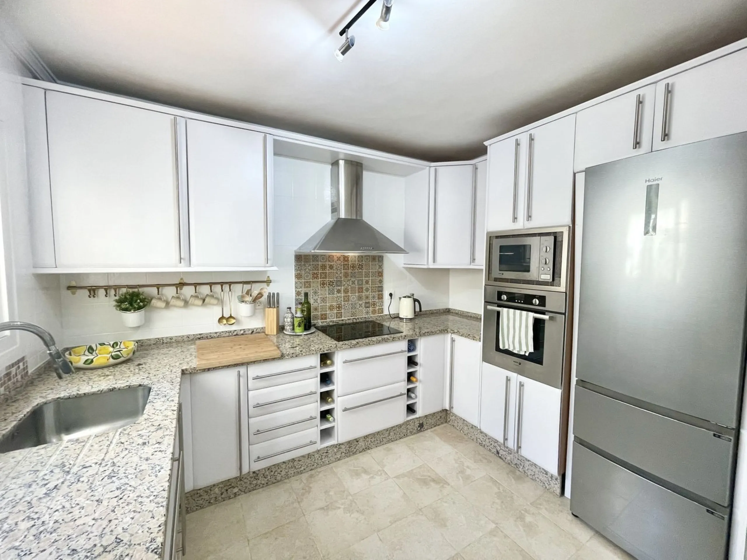 Charming Townhouse in the Idyllic Puebla Aida Community!