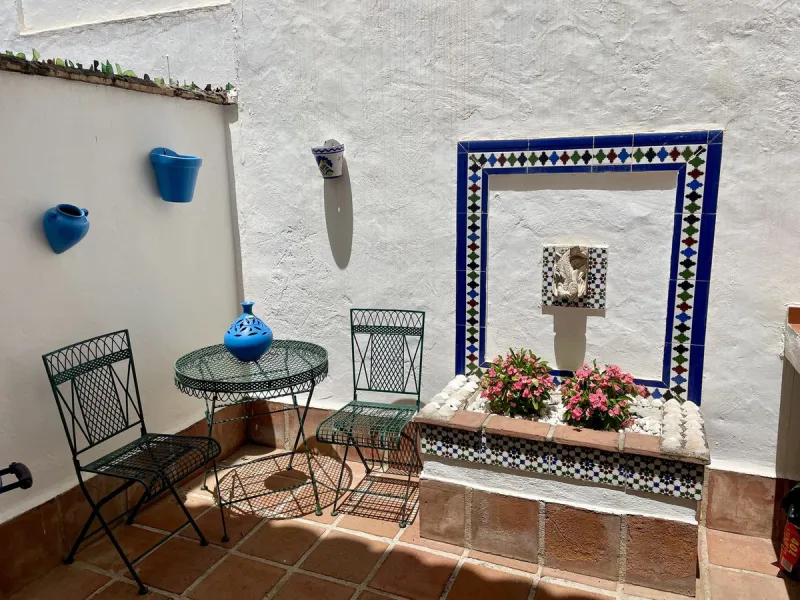Charming Townhouse in the Idyllic Puebla Aida Community!