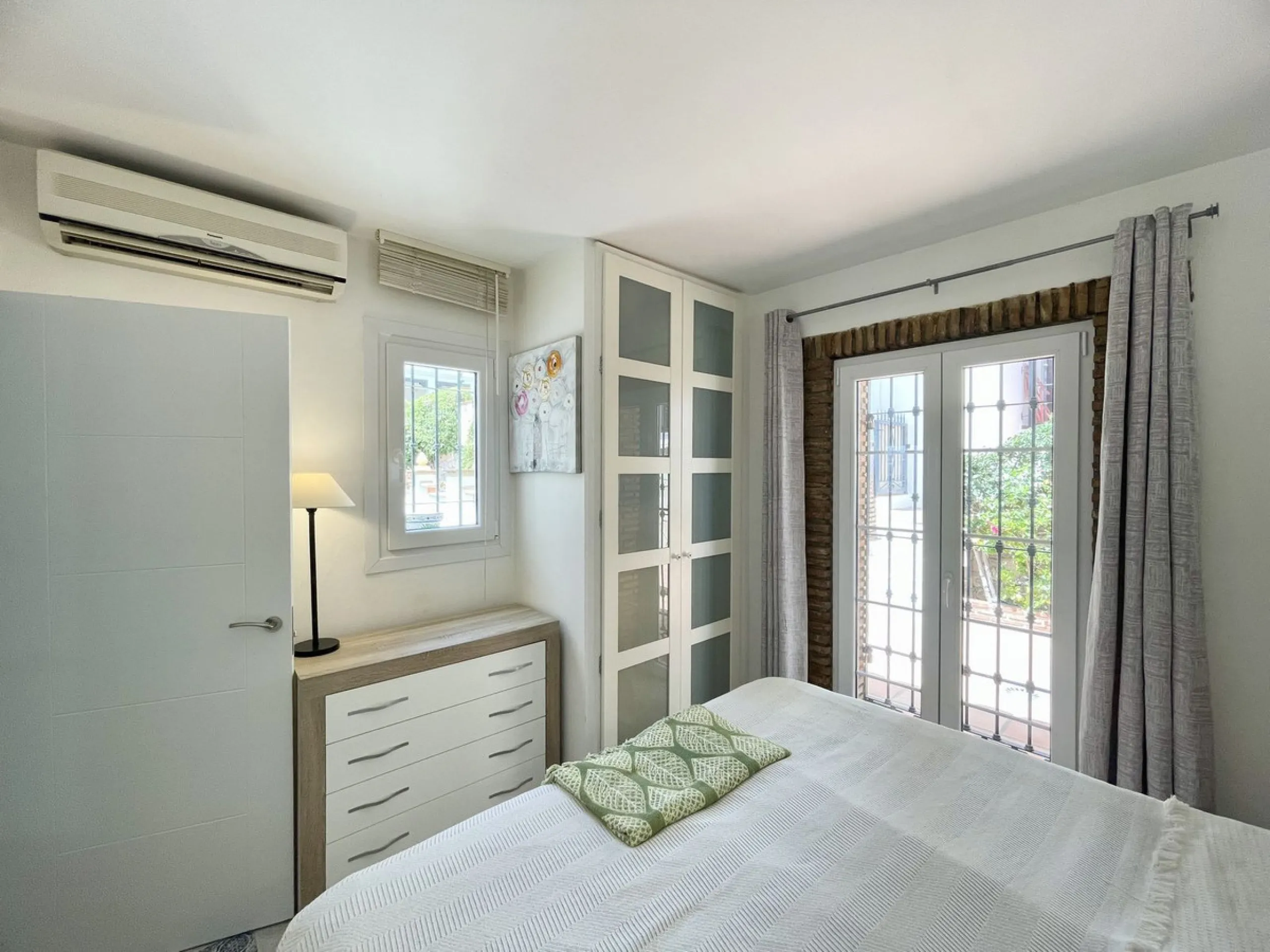 Charming Townhouse in the Idyllic Puebla Aida Community!