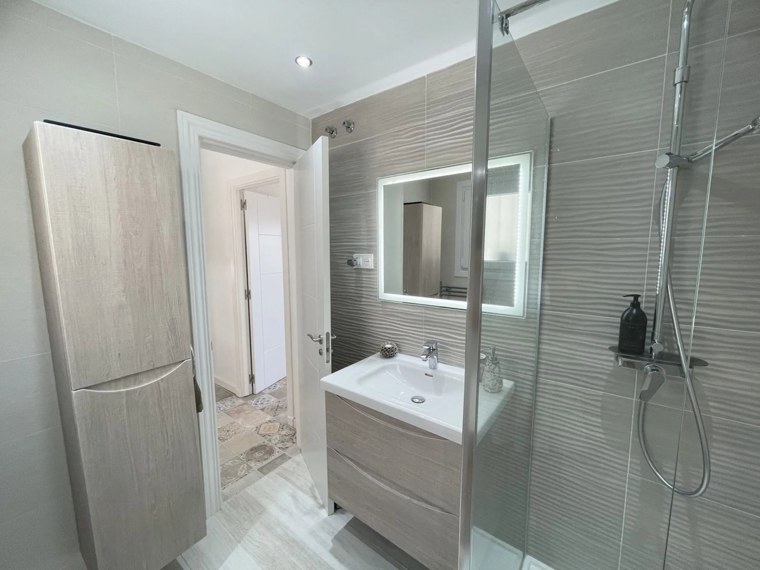 Charming Townhouse in the Idyllic Puebla Aida Community!
