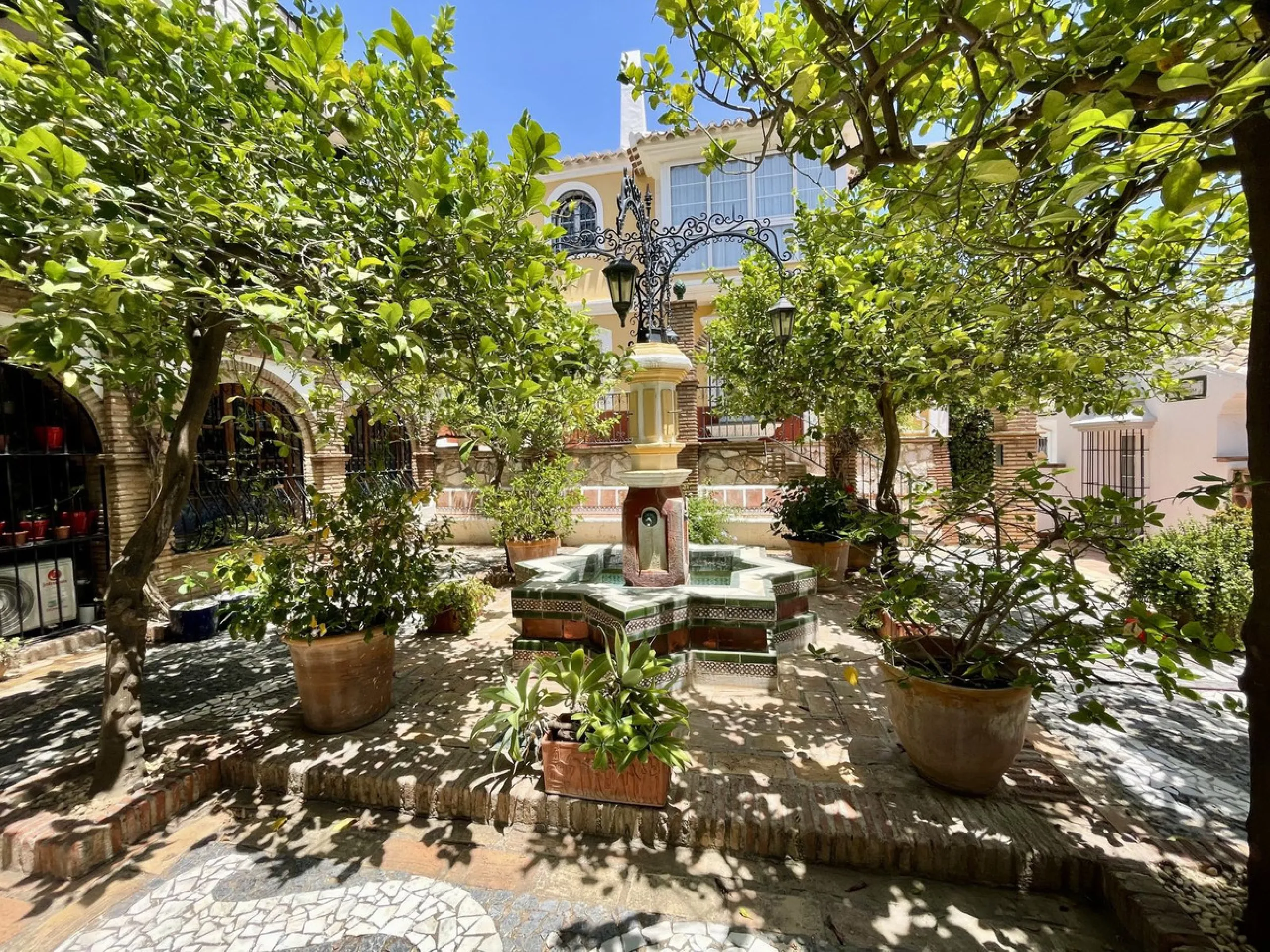 Charming Townhouse in the Idyllic Puebla Aida Community!