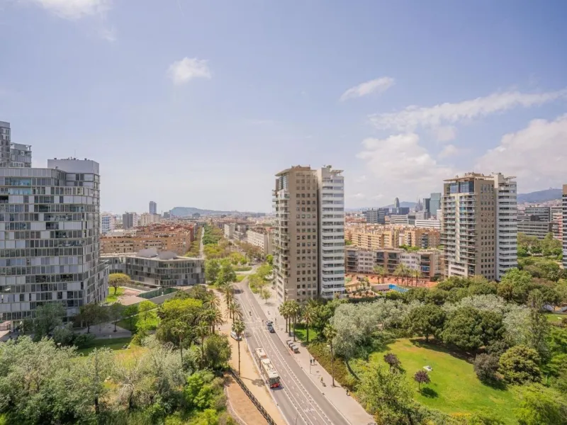 Exclusive bright apartment near the sea in Diagonal Mar, Barcelona