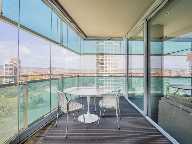 Exclusive bright apartment near the sea in Diagonal Mar, Barcelona