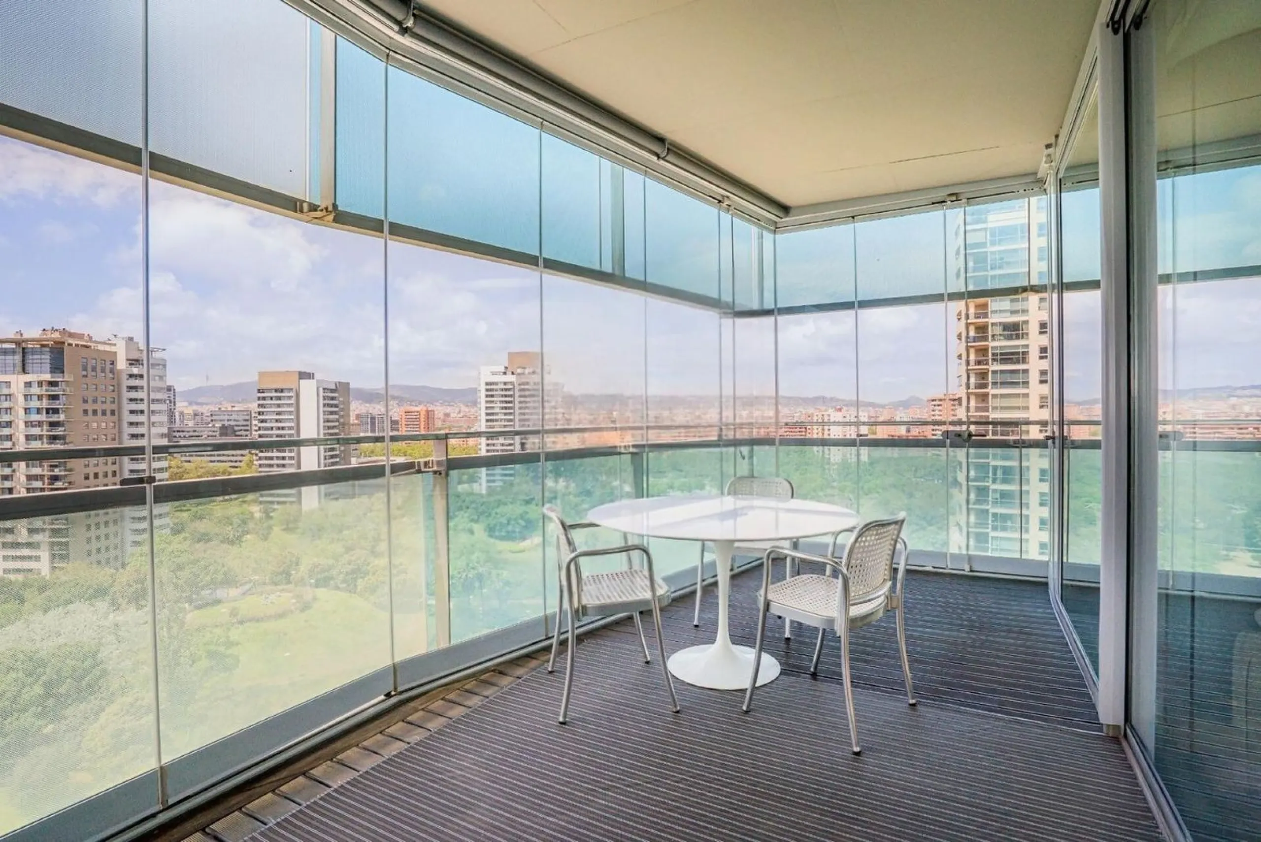 Exclusive bright apartment near the sea in Diagonal Mar, Barcelona