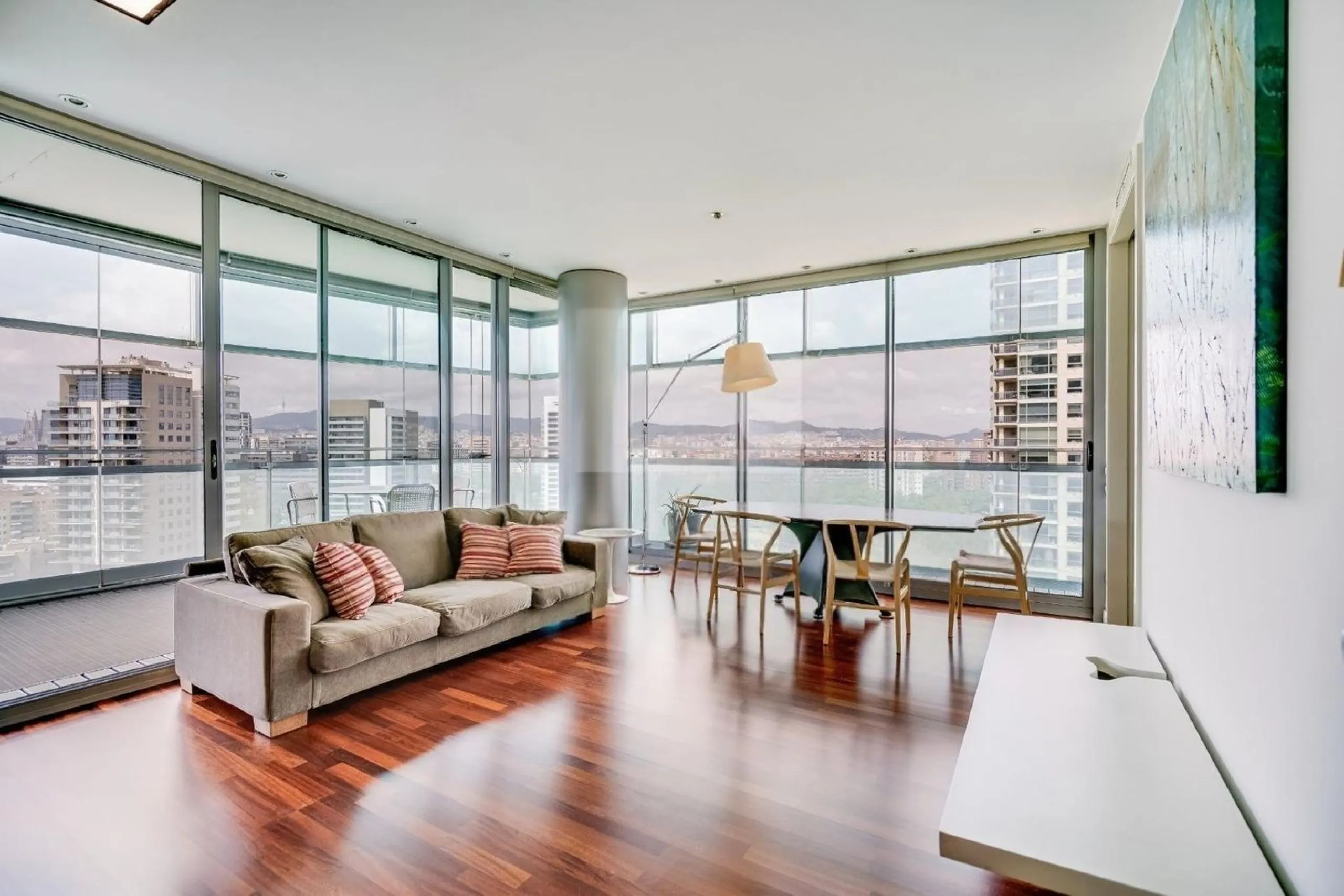 Exclusive bright apartment near the sea in Diagonal Mar, Barcelona