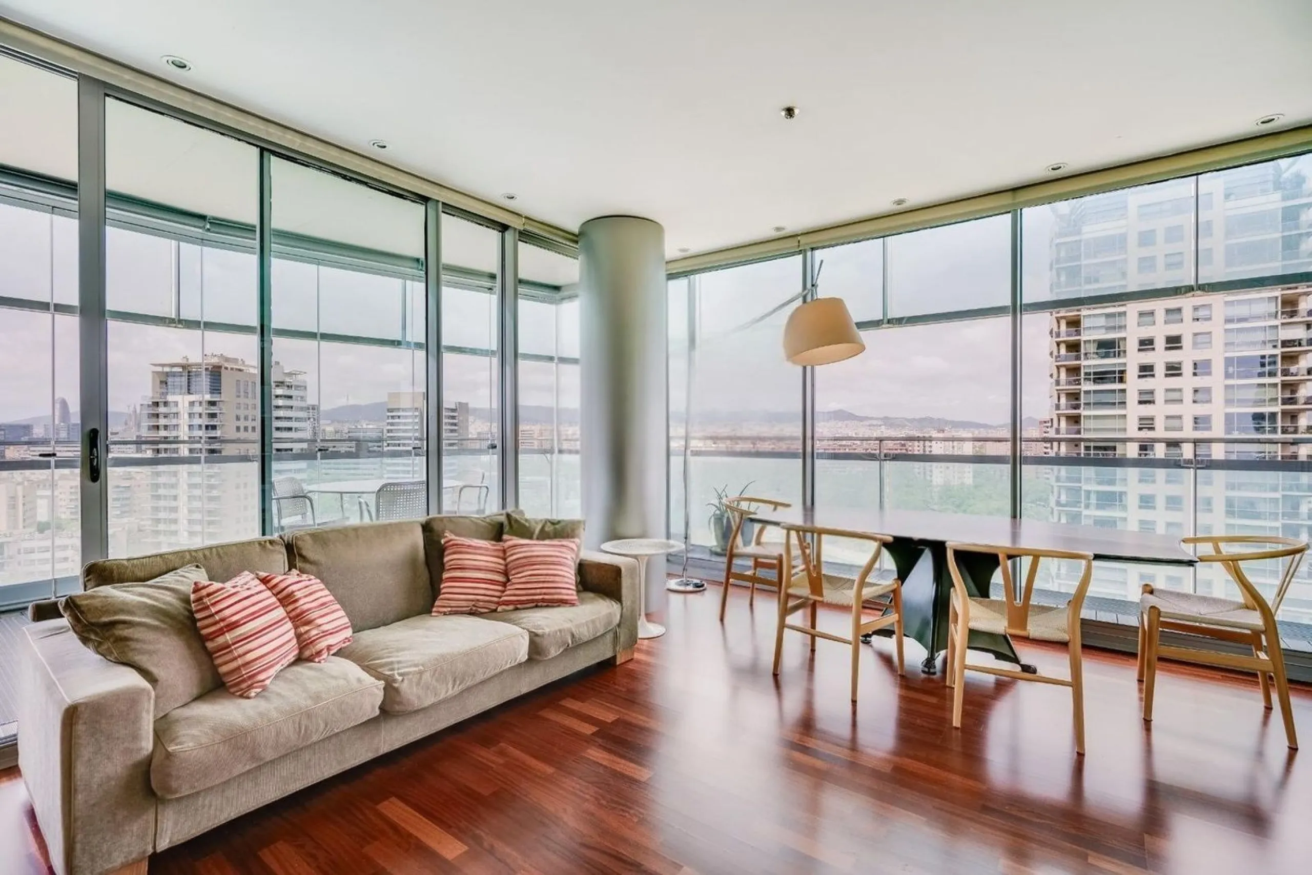 Exclusive bright apartment near the sea in Diagonal Mar, Barcelona