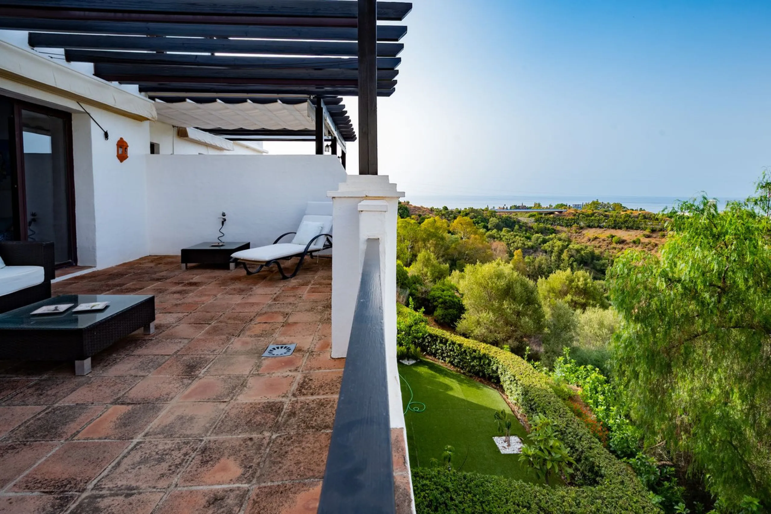 Discover this exquisite duplex penthouse nestled in a charming, white-washed Andalusian village-style urbanisation, found in the heart of Altos de Los Monteros, Marbella.