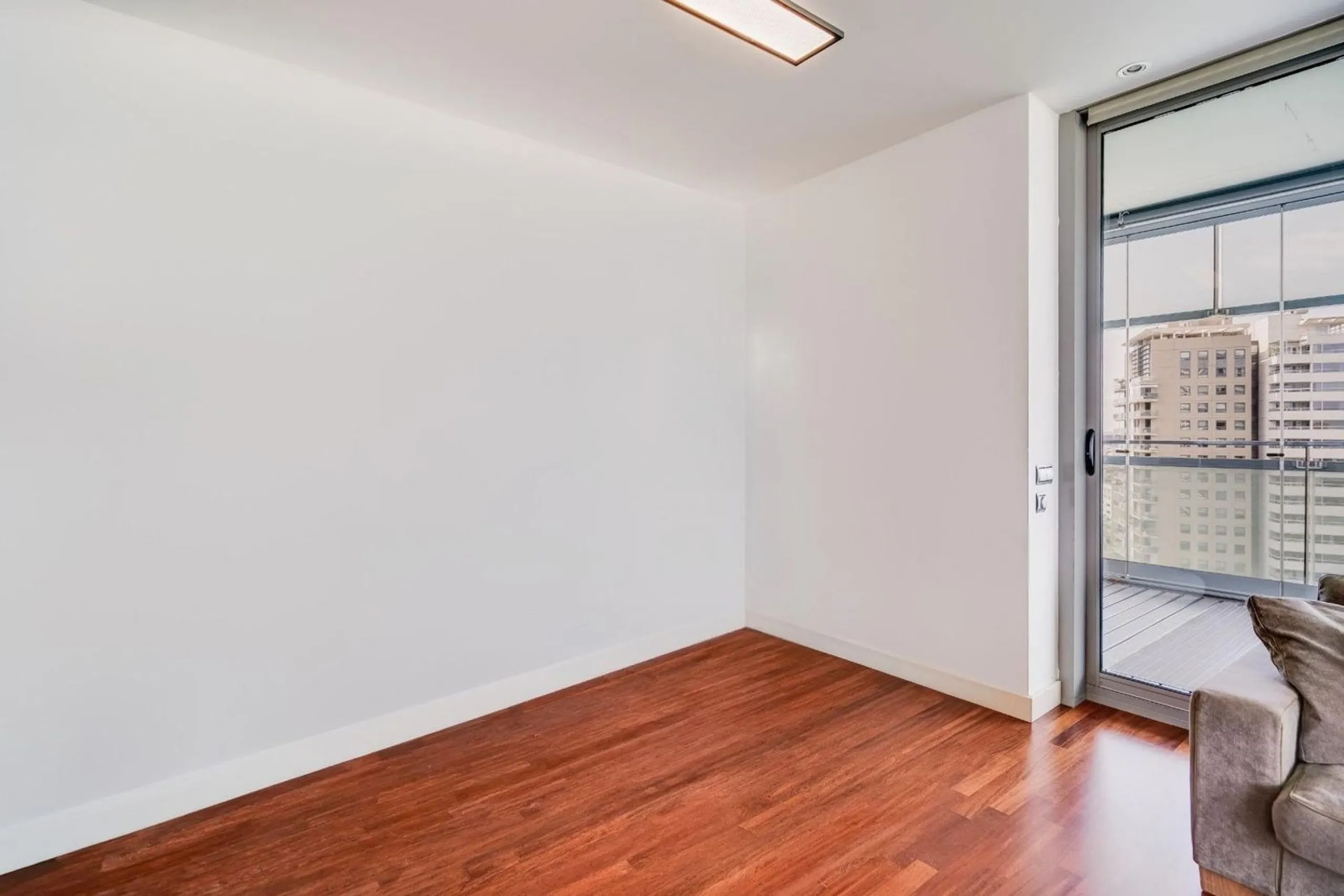 Exclusive bright apartment near the sea in Diagonal Mar, Barcelona