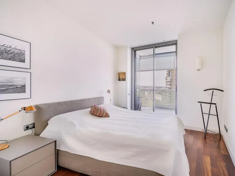 Exclusive bright apartment near the sea in Diagonal Mar, Barcelona