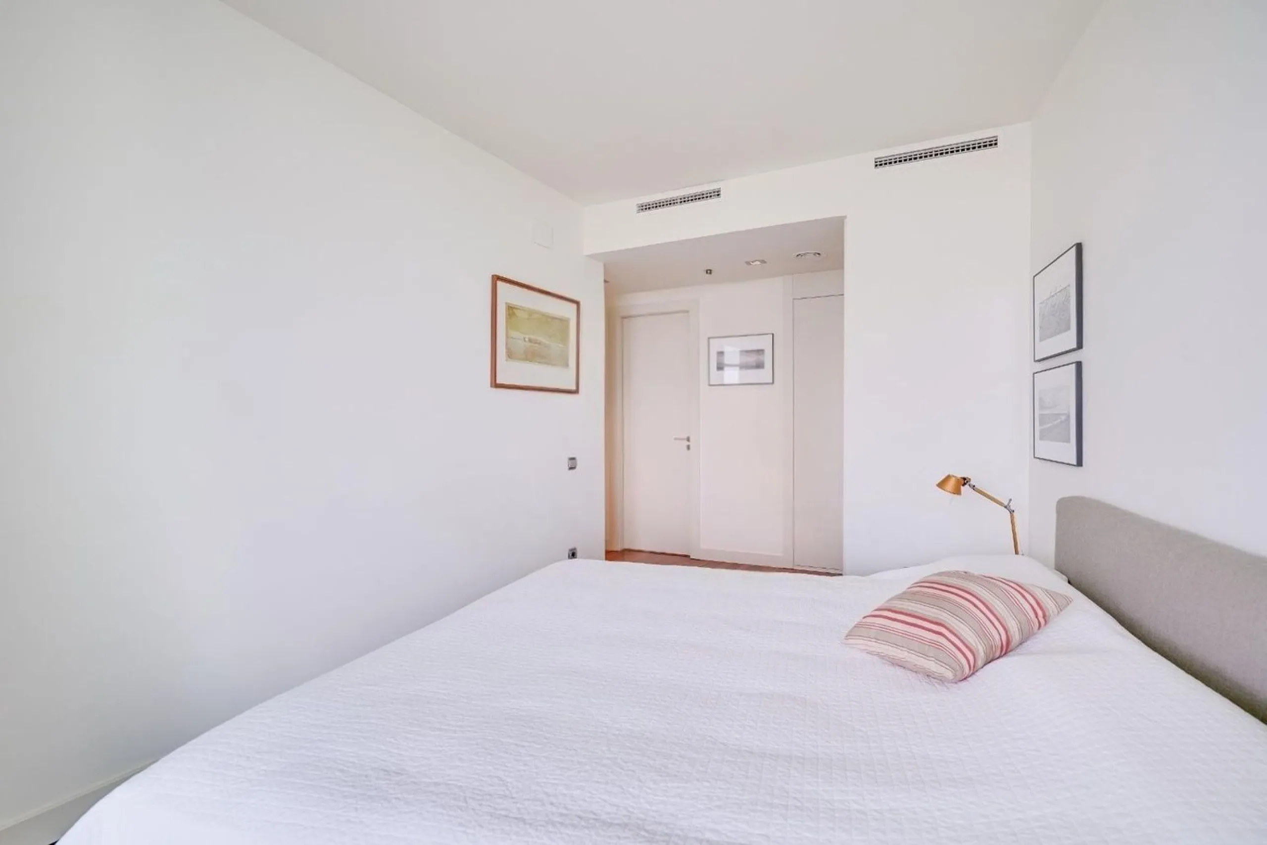 Exclusive bright apartment near the sea in Diagonal Mar, Barcelona