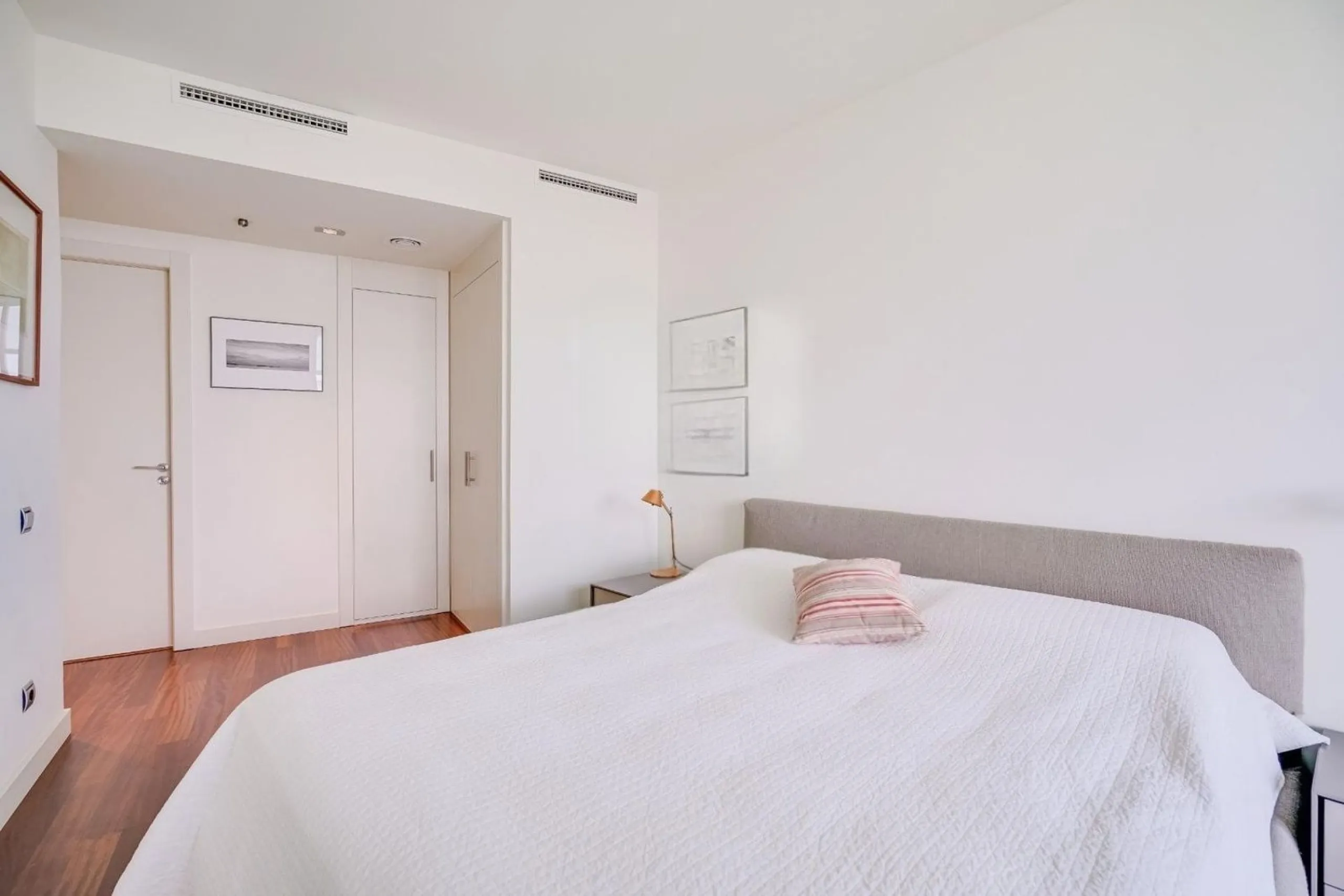 Exclusive bright apartment near the sea in Diagonal Mar, Barcelona