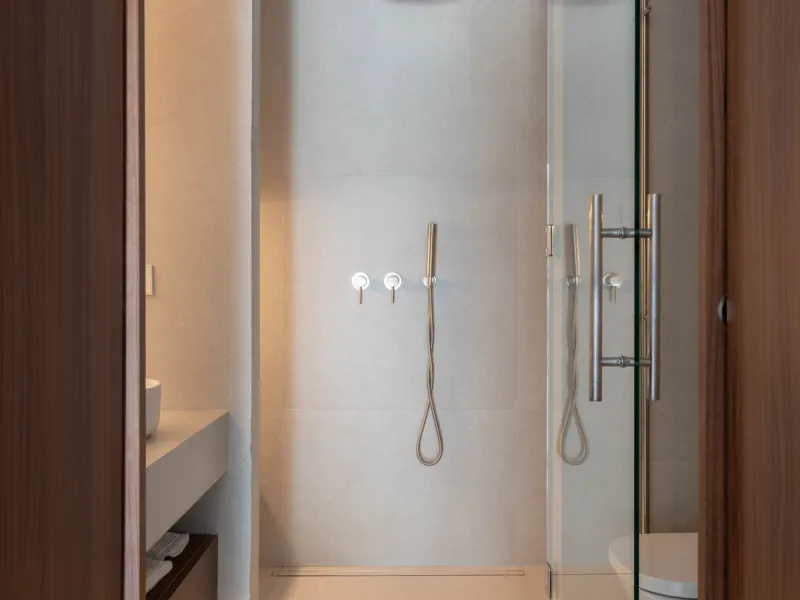 Apartment - Middle Floor Apartment в продаже в Benahavís, Málaga. В доме 2 спален и 3 ванных комнат. Площадь дома 111 м²