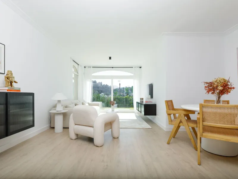 Beautifully Renovated Ground Floor Apartment in La Quinta, Benahavís – 3 Bedrooms, Private Garden, Panoramic Views & Touristic License