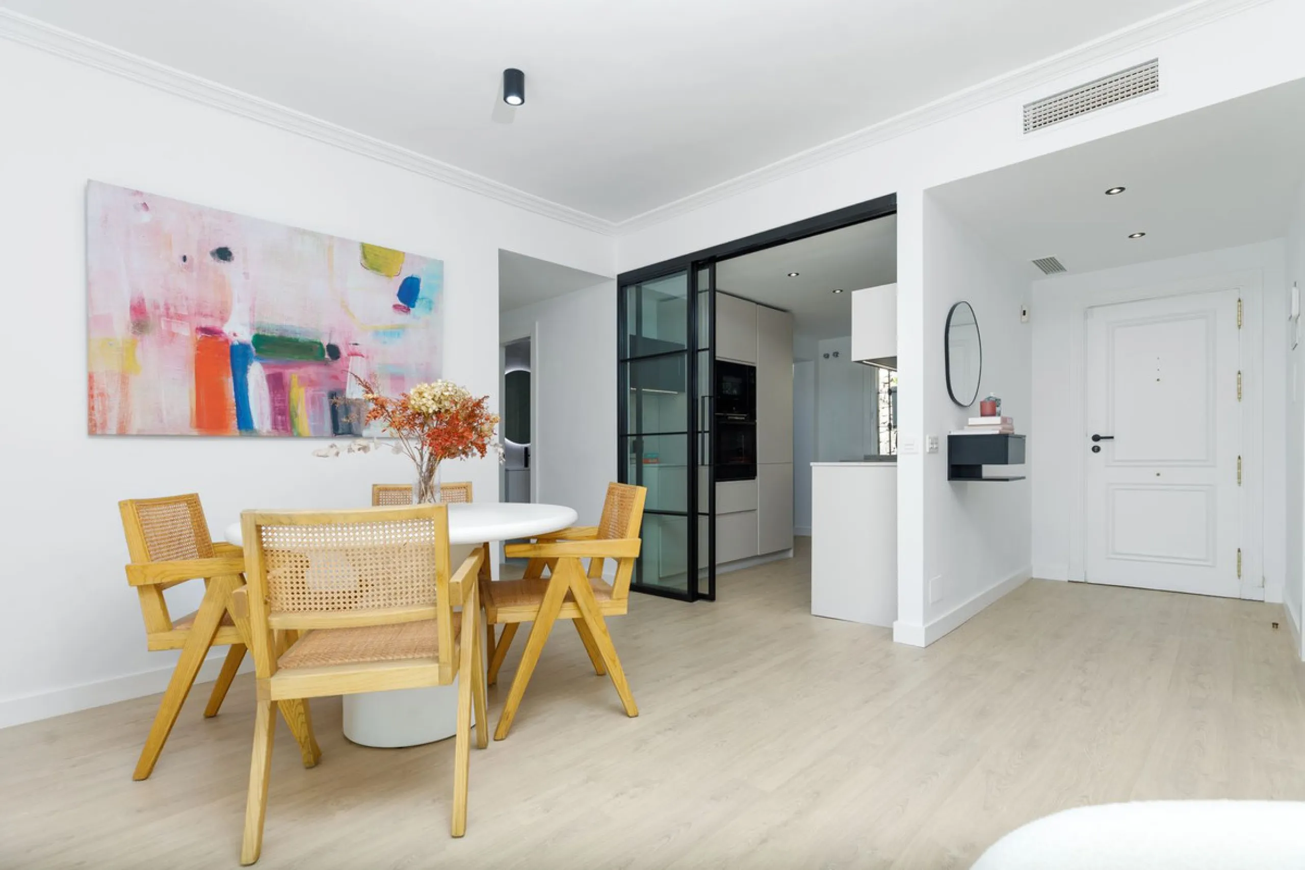 Beautifully Renovated Ground Floor Apartment in La Quinta, Benahavís – 3 Bedrooms, Private Garden, Panoramic Views & Touristic License