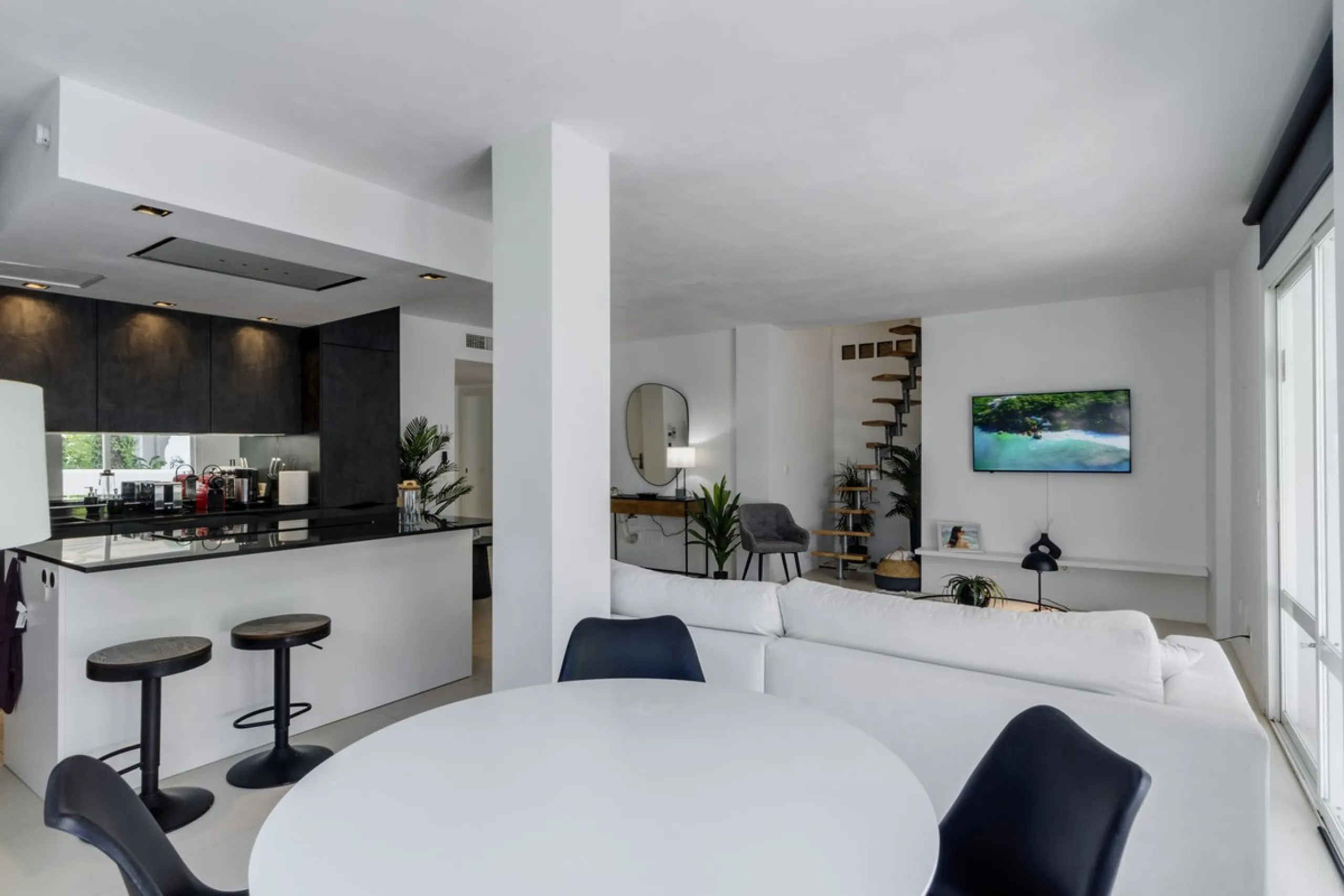 Ground Floor Apartment in Marbella East – Romantic Andalusian Architecture, Modern Renovation.