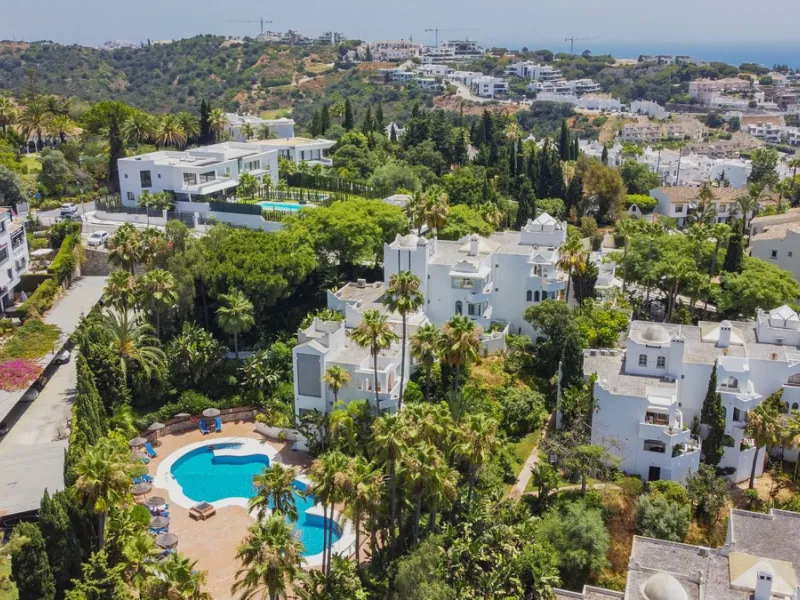 Ground Floor Apartment in Marbella East – Romantic Andalusian Architecture, Modern Renovation.