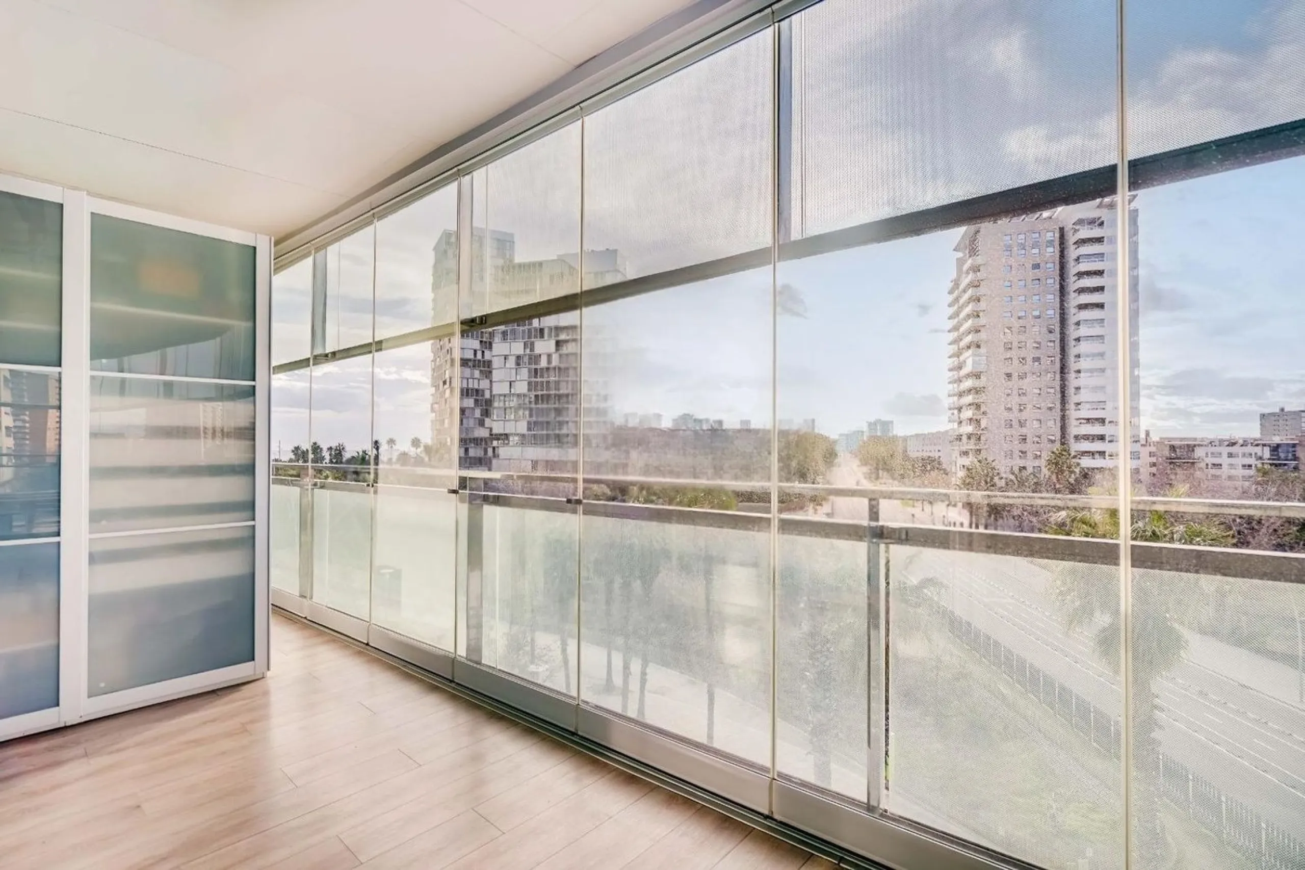 Exclusive apartment with large terrace by the sea in Diagonal Mar, Barcelona