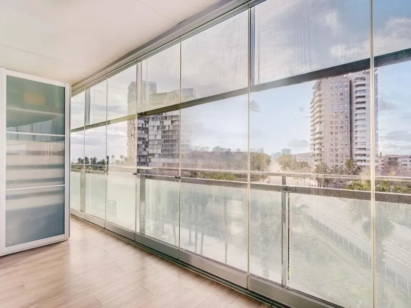 Exclusive apartment with large terrace by the sea in Diagonal Mar, Barcelona