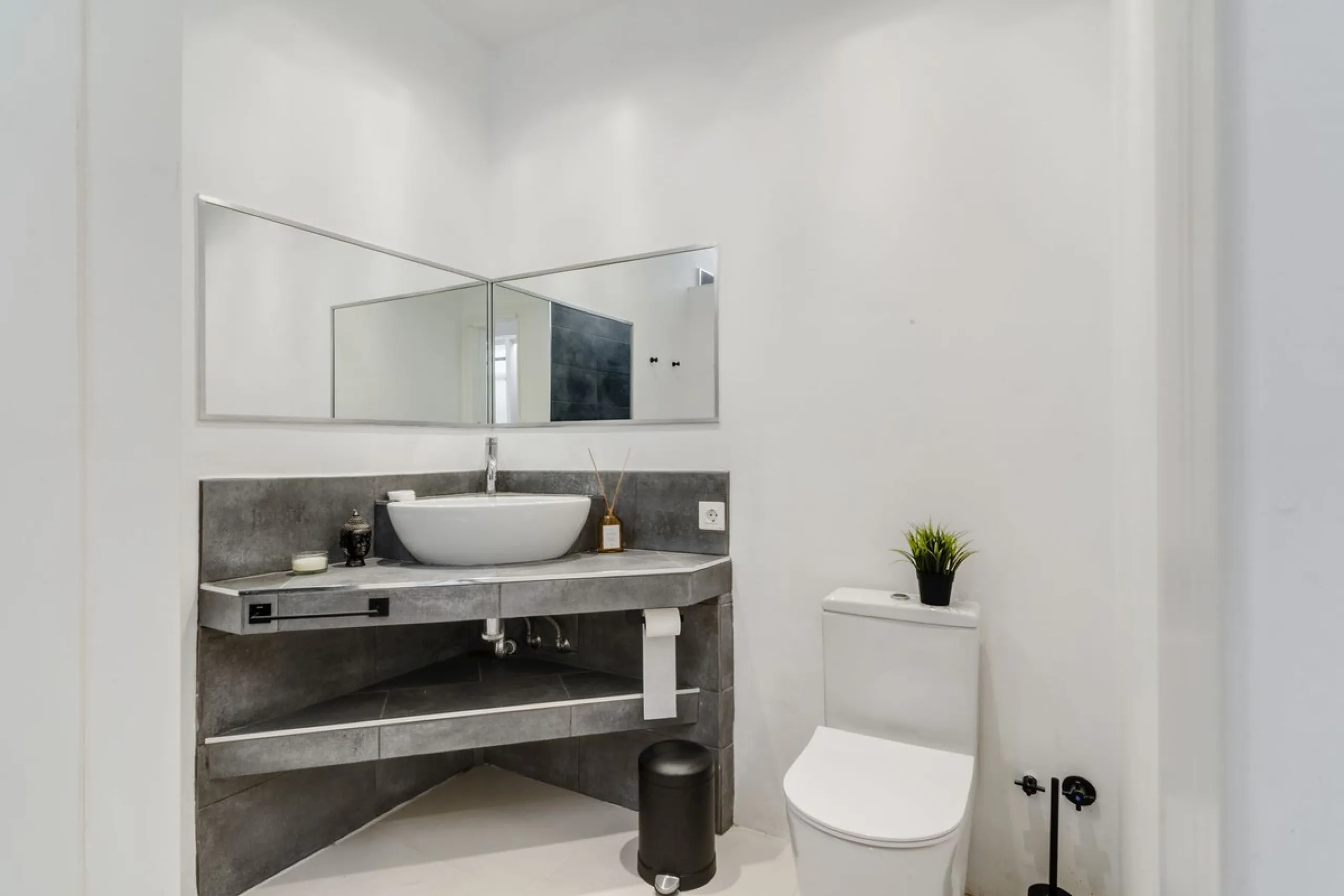 Ground Floor Apartment in Marbella East – Romantic Andalusian Architecture, Modern Renovation.