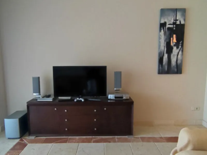Apartment - Middle Floor Apartment в продаже в Estepona, Málaga. В доме 2 спален и 2 ванных комнат. Площадь дома 99 м²