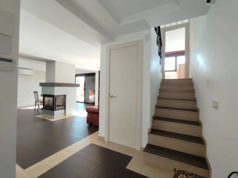 Exclusive Duplex Penthouse in Bahía Dorada - Possibility of Obtaining a Tourist Rental License