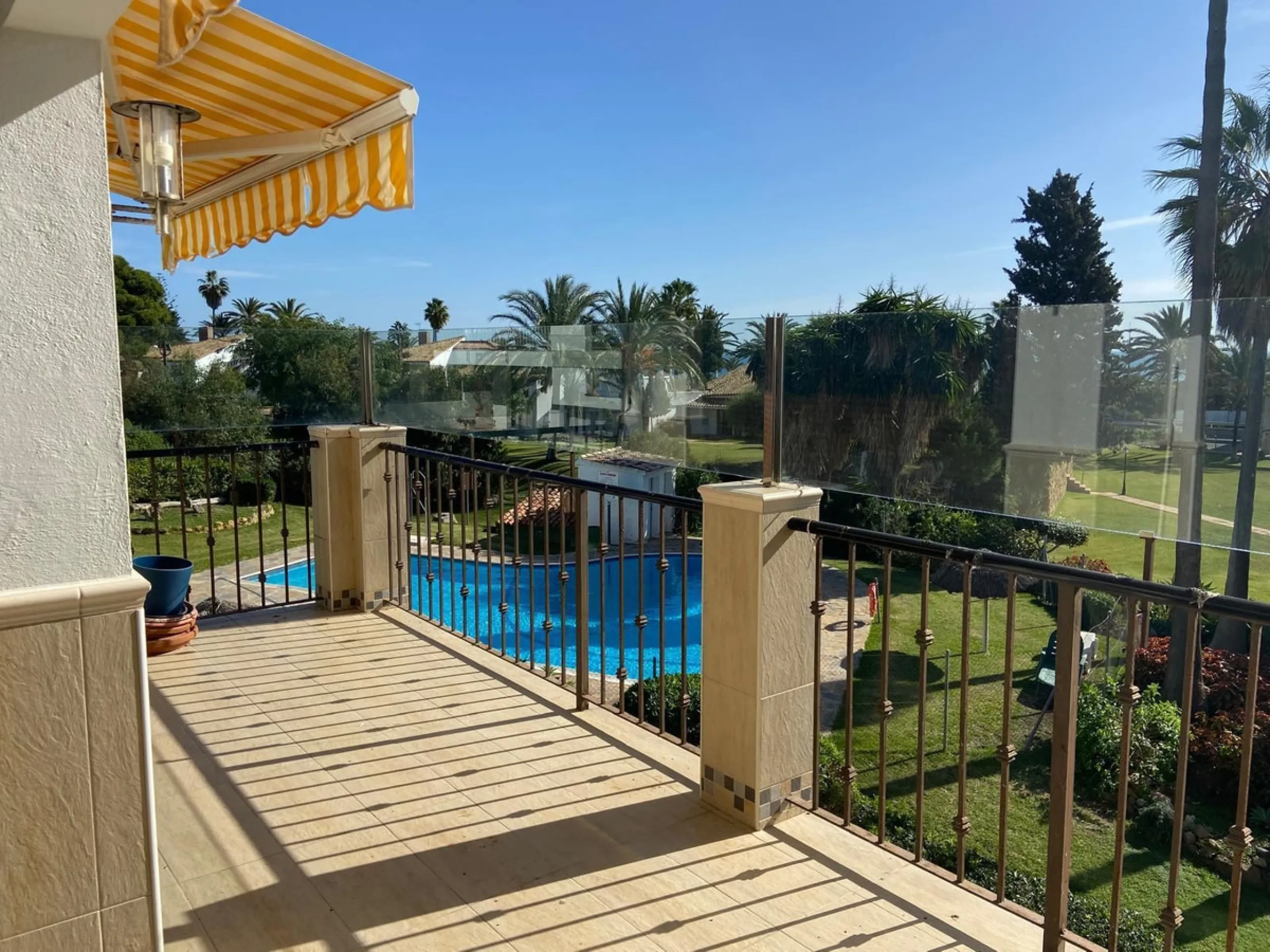 Exclusive Duplex Penthouse in Bahía Dorada - Possibility of Obtaining a Tourist Rental License