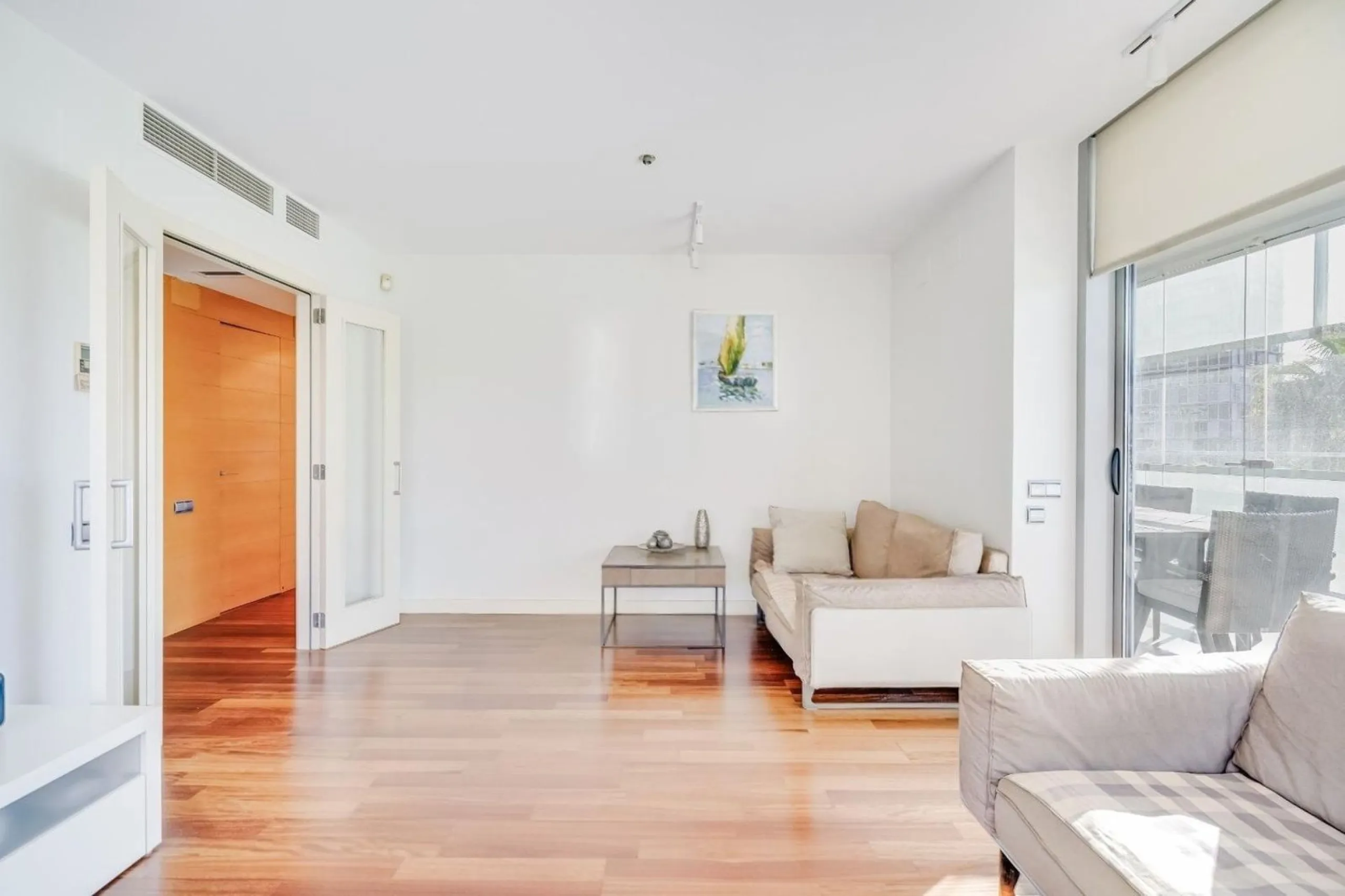 Exclusive apartment with large terrace by the sea in Diagonal Mar, Barcelona